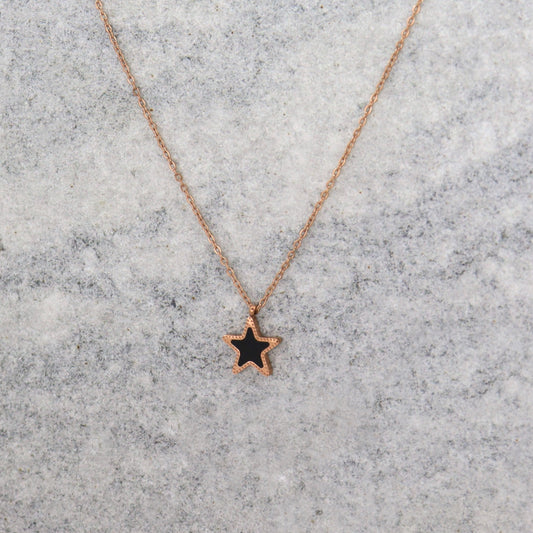 STAR NECKLACE