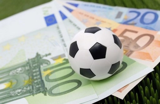 Theo dõi bóng lăn và chọn kèo nhà cái World Cup hợp lý để vào tiền.